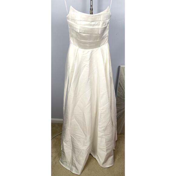 Sau Lee Heidi Strapless Pleated Bridal Wedding White Maxi Gown Size 0 - Picture 3 of 11